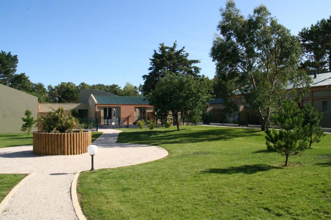 Cottages Des Pins Saint-Hilaire-de-Riez Buitenkant foto